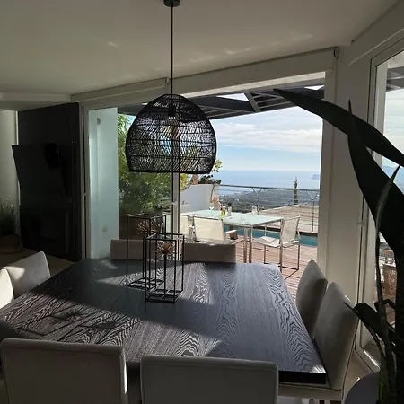 Villa Alteart *